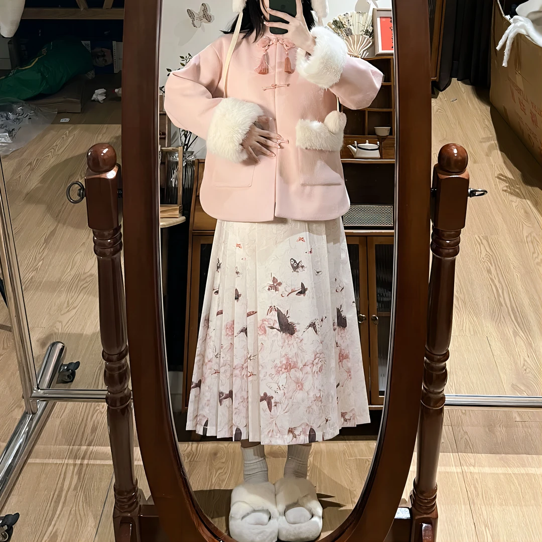 千山粉黛 粉色新中式杏色盘国风 汉元素马面裙修身显瘦古风套装