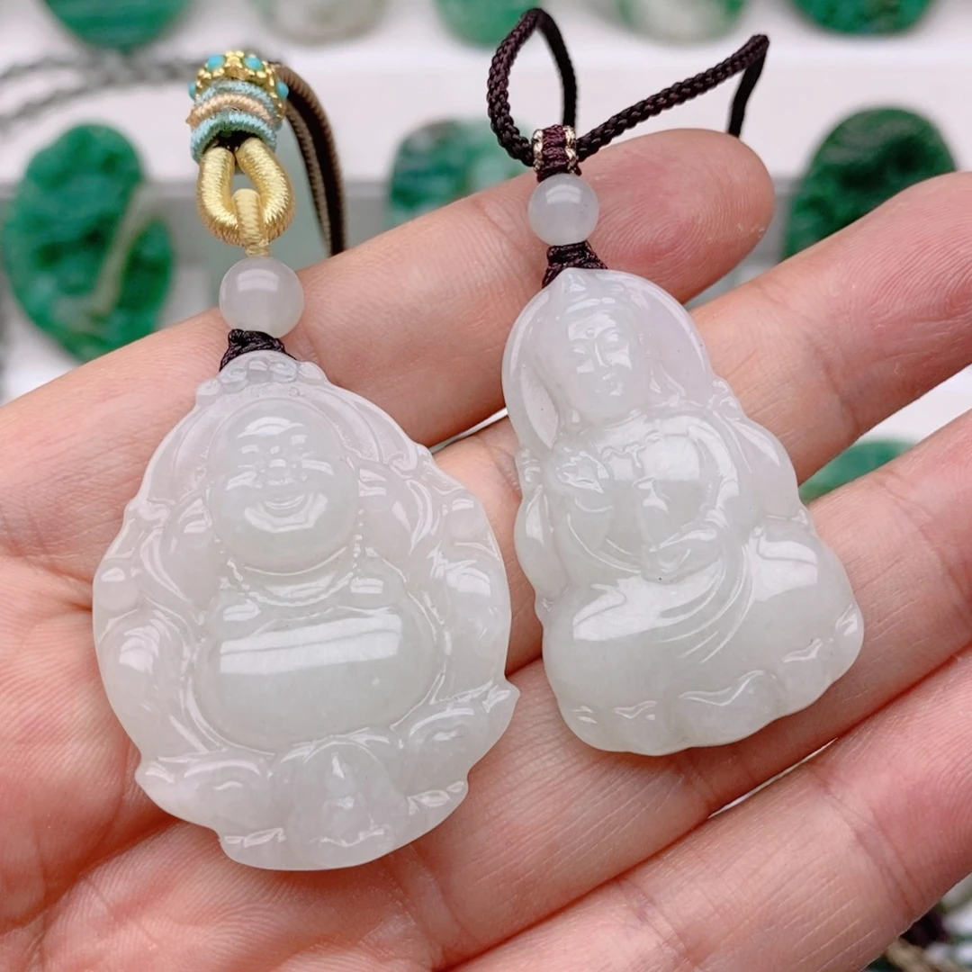 独山玉颈饰未镶嵌烟**茫