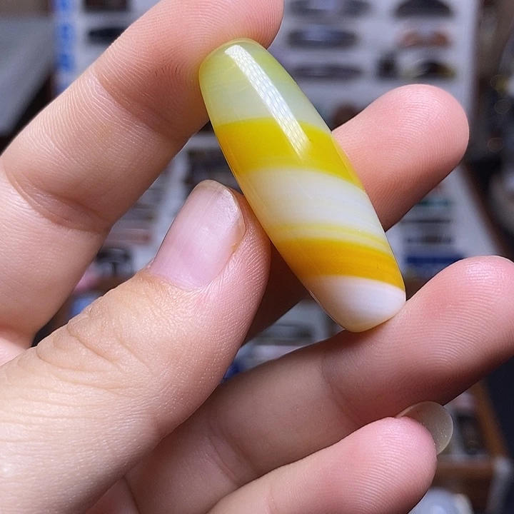 星***妙玛瑙/玉髓未镶嵌颈饰