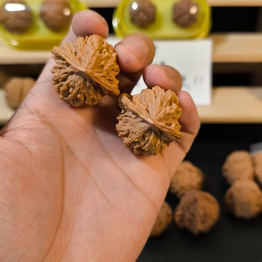 文玩核桃吊坠盘山公子帽38
