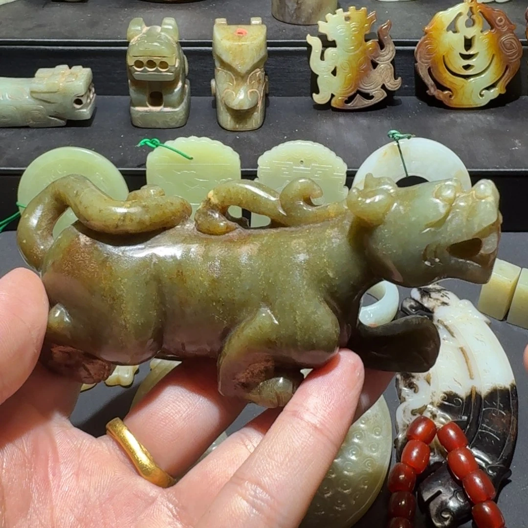 未镶嵌和田玉（糖玉）挂件江*湘
