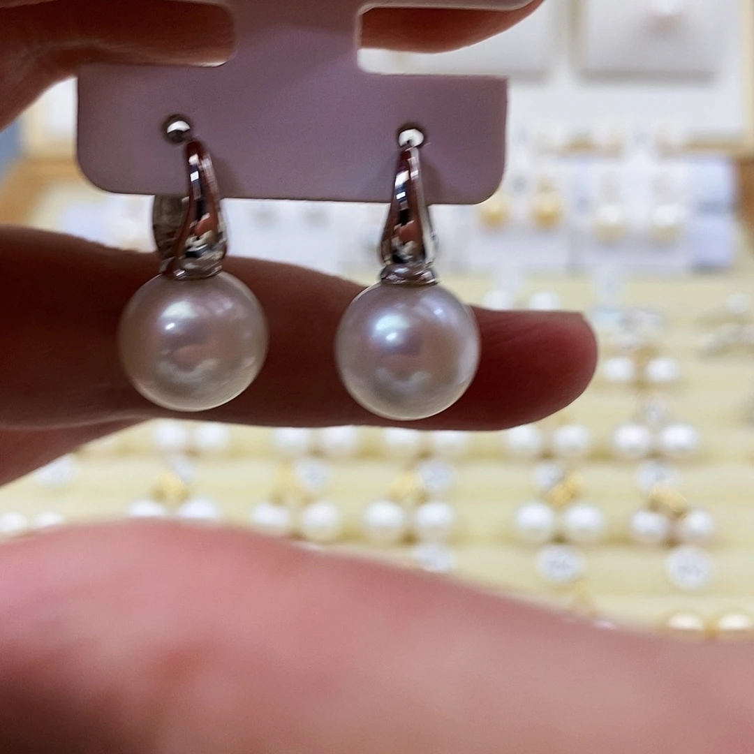 银S925镶嵌淡水珍珠耳饰