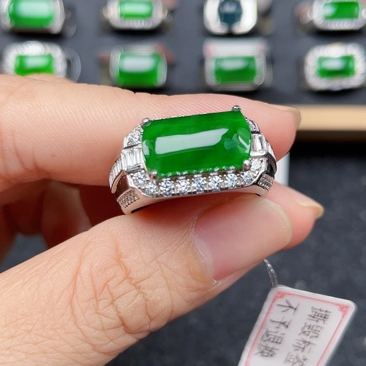 翡翠戒指银S925镶嵌男戒没运费险编号0058