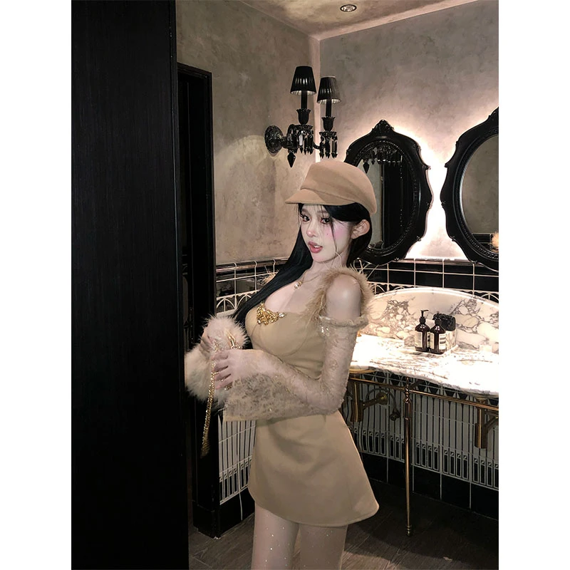 2025早秋新款法式时尚贵气感长袖连衣裙女收腰显瘦蕾丝拼接吊带裙