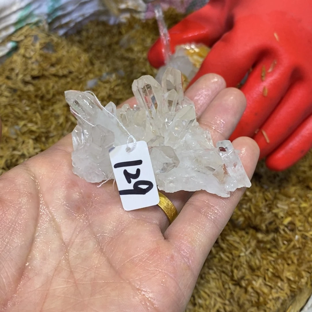 水晶原石摆件未镶嵌水晶