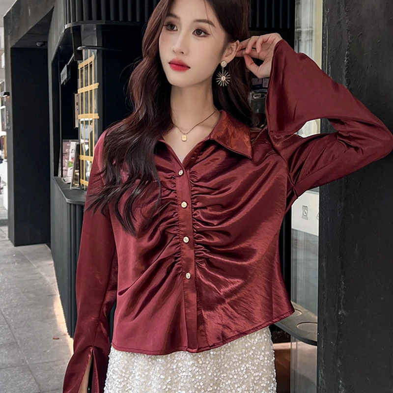 法式小众设计感纯欲风安可拉红收褶显瘦V领衬衫修身喇叭袖上衣
