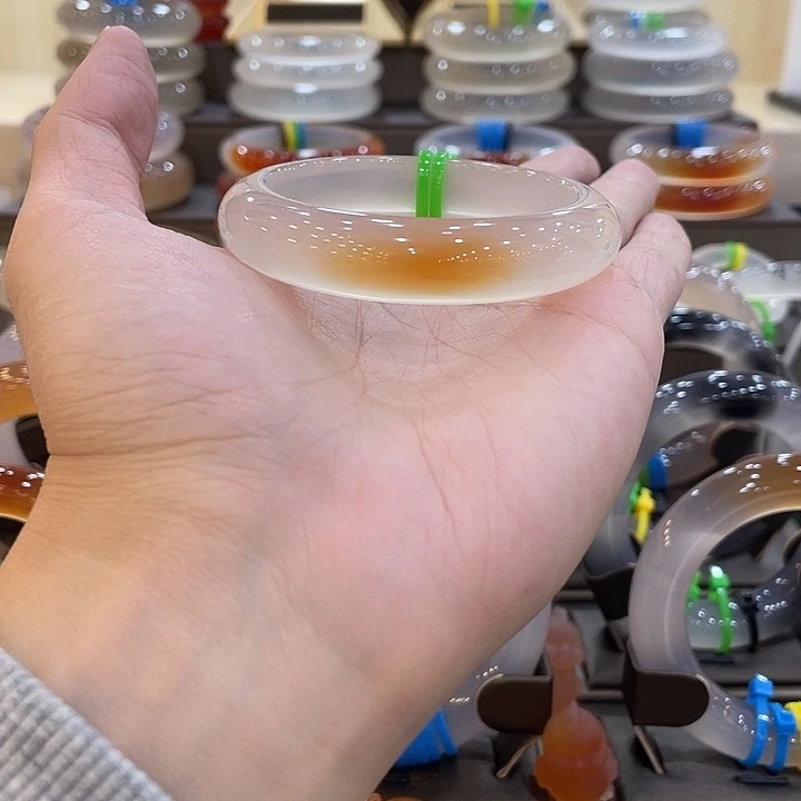 玛瑙/玉髓未镶嵌手镯3