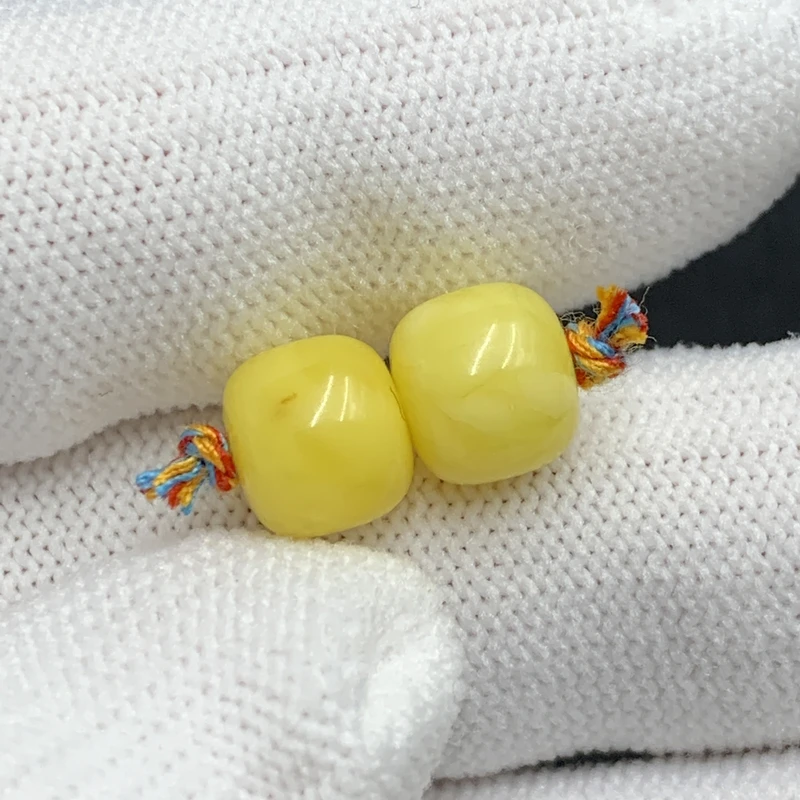 L1595保真原矿俄料尺寸8.5*7.5mm蜜蜡老型对珠配饰隔珠微瑕放漏