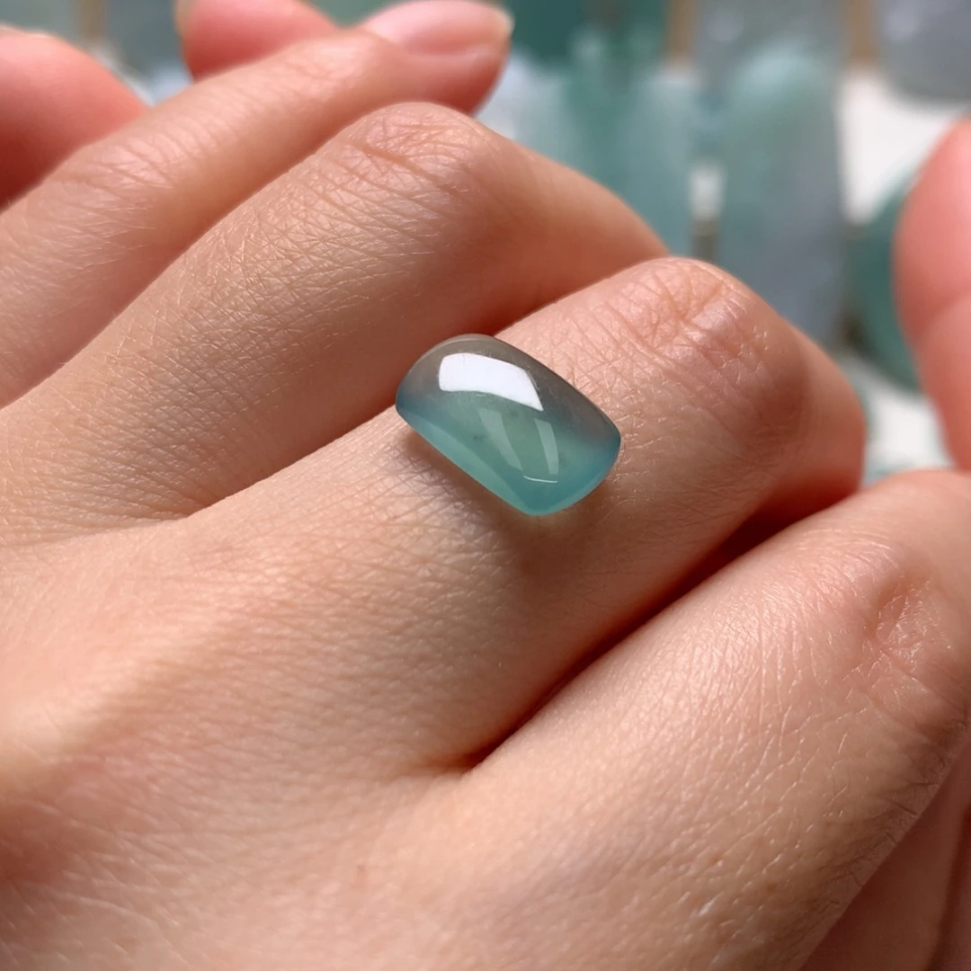 定制翡翠未镶嵌界面危地马拉