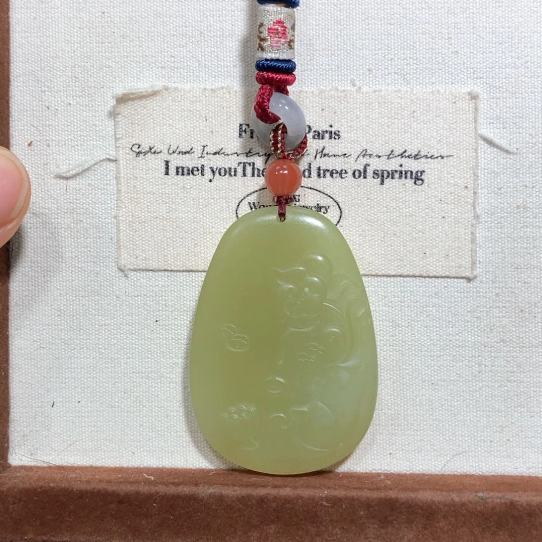 和田玉（糖玉）颈饰未镶嵌