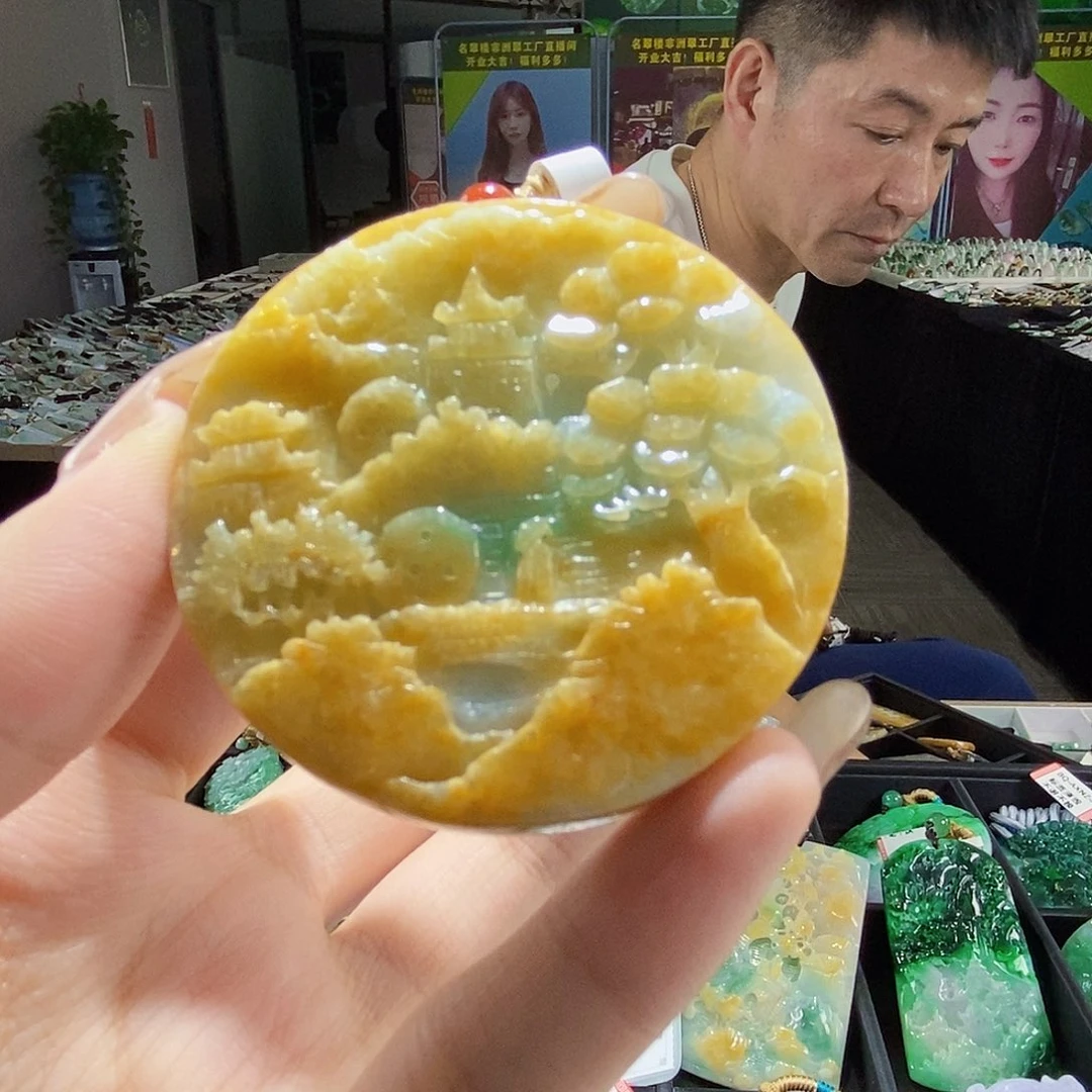 颈饰未镶嵌翡翠翡翠