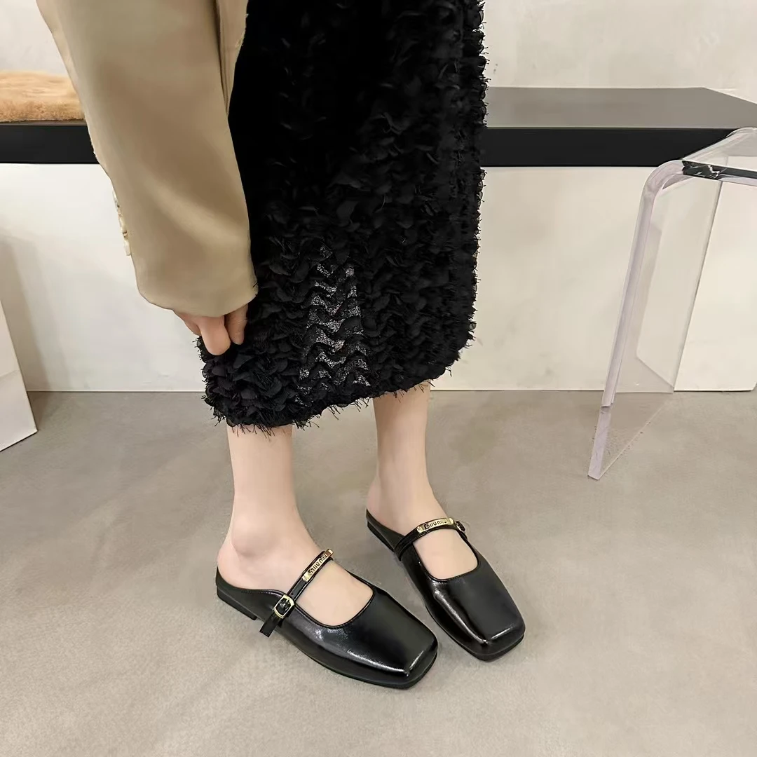 低跟包脚趾头女拖鞋法式时尚春季凉拖包头拖复古包头方跟方头