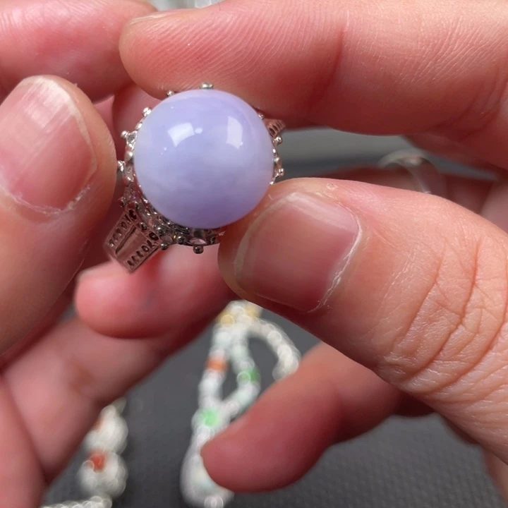 翡翠未镶嵌颈饰缅甸天然翡翠