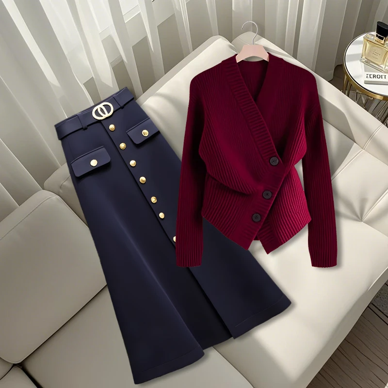 2025一整套新款穿搭爆款慵懒风小众别致显瘦上衣简约百搭半身裙子