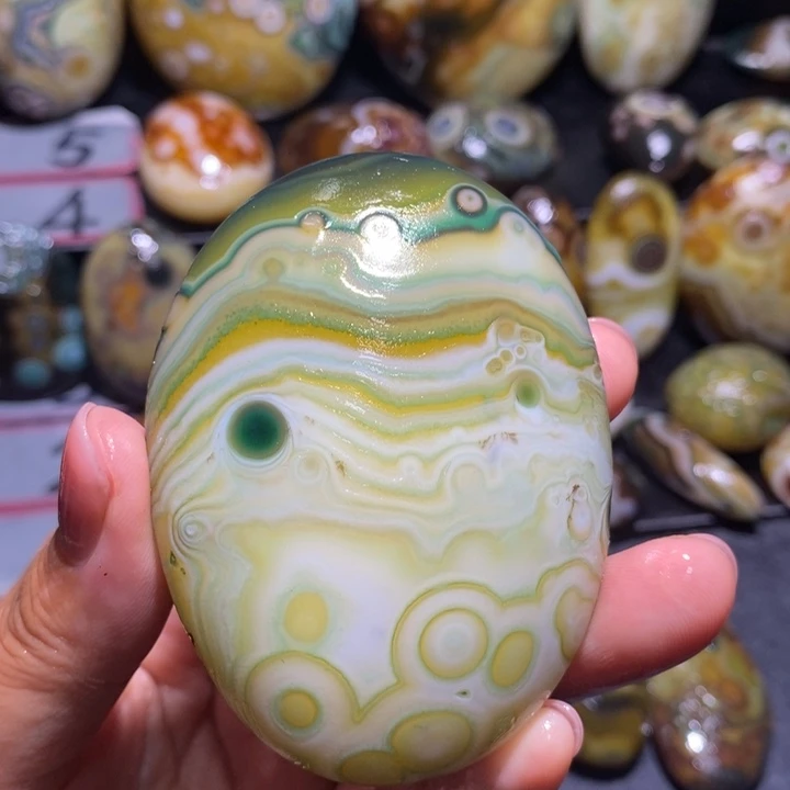 玛瑙/玉髓未镶嵌珠宝半成品120
