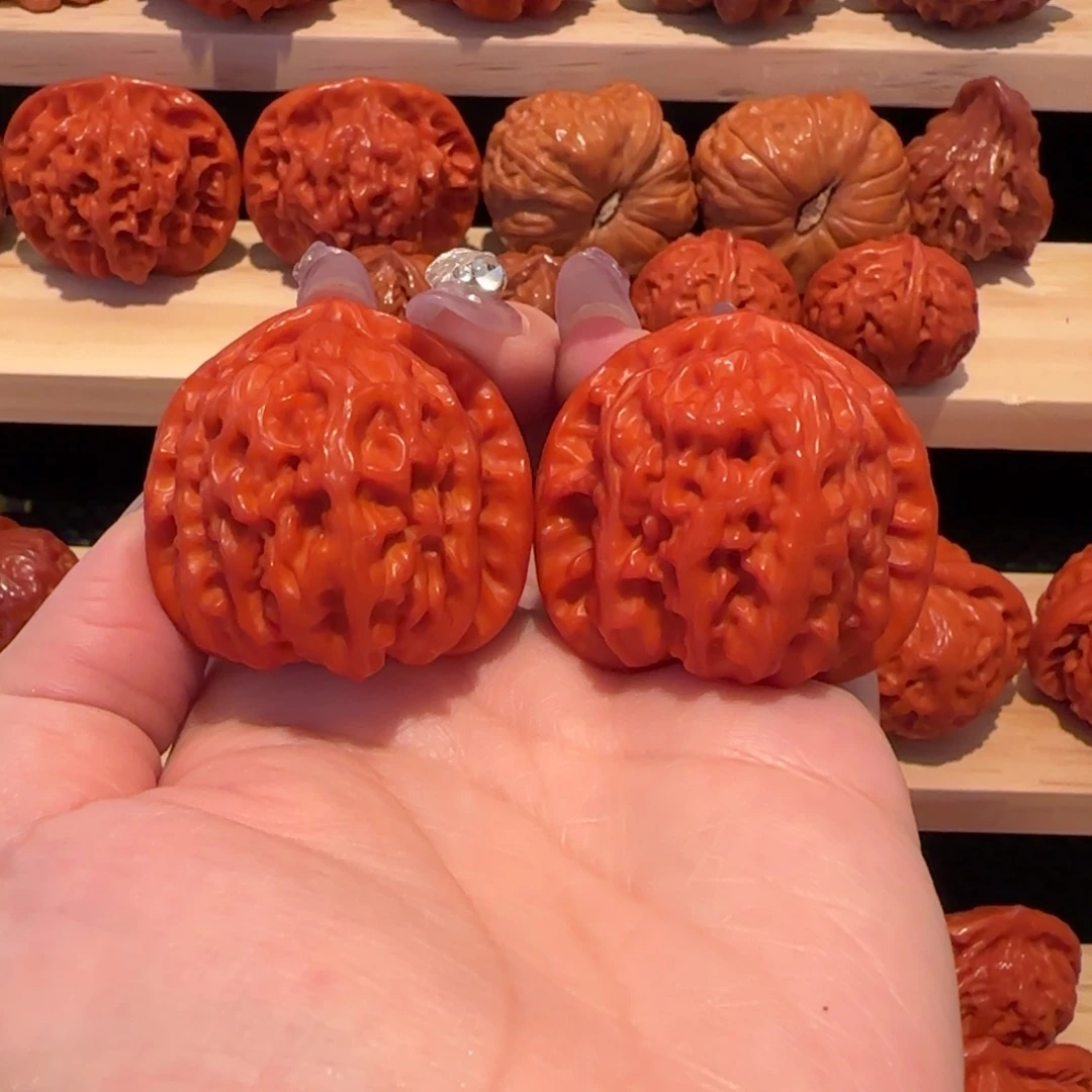 吊坠文玩核桃玉化白狮子40精品2305