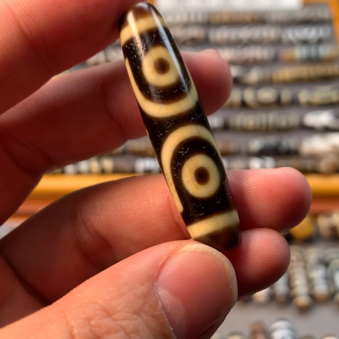 威***纪玛瑙/玉髓（覆膜）未镶嵌颈饰