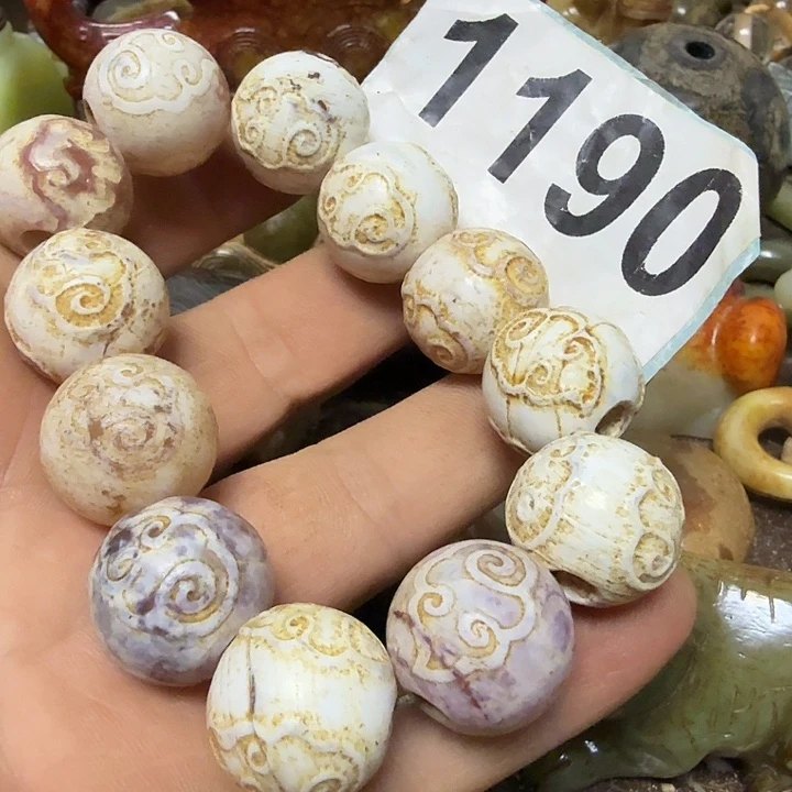 未镶嵌颈饰玛瑙/玉髓