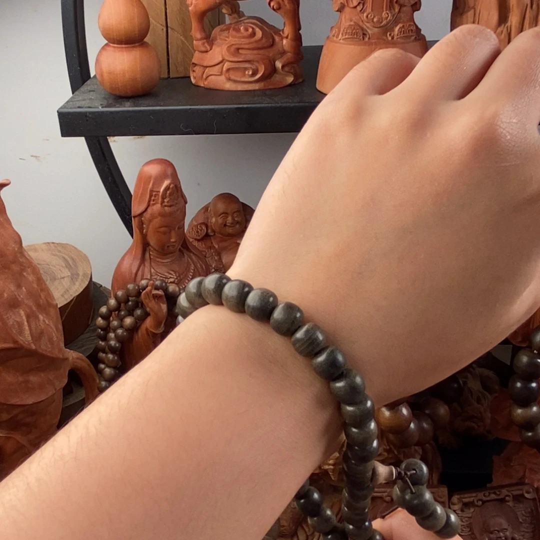 轩***族檀香木手串/手链老山檀0.7×0.8焦糖