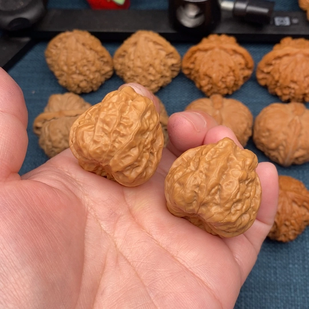 文玩核桃把件延庆蛙蛙34