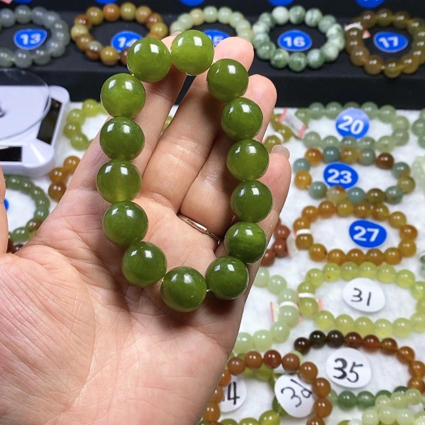 【闪购商品】未镶嵌蛇纹石玉手链飞*狼卡16