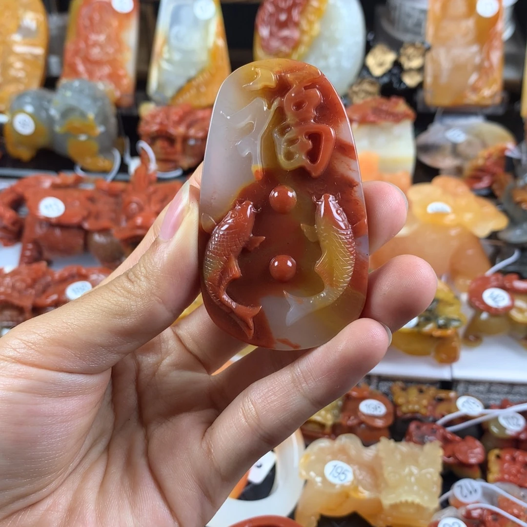 石英质玉（黄龙玉）未镶嵌挂件