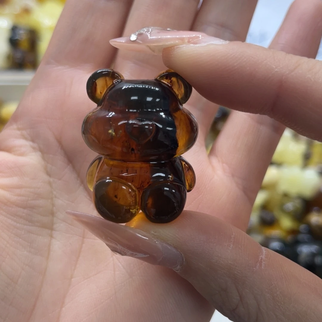琥珀裸石未镶嵌8.1克小熊