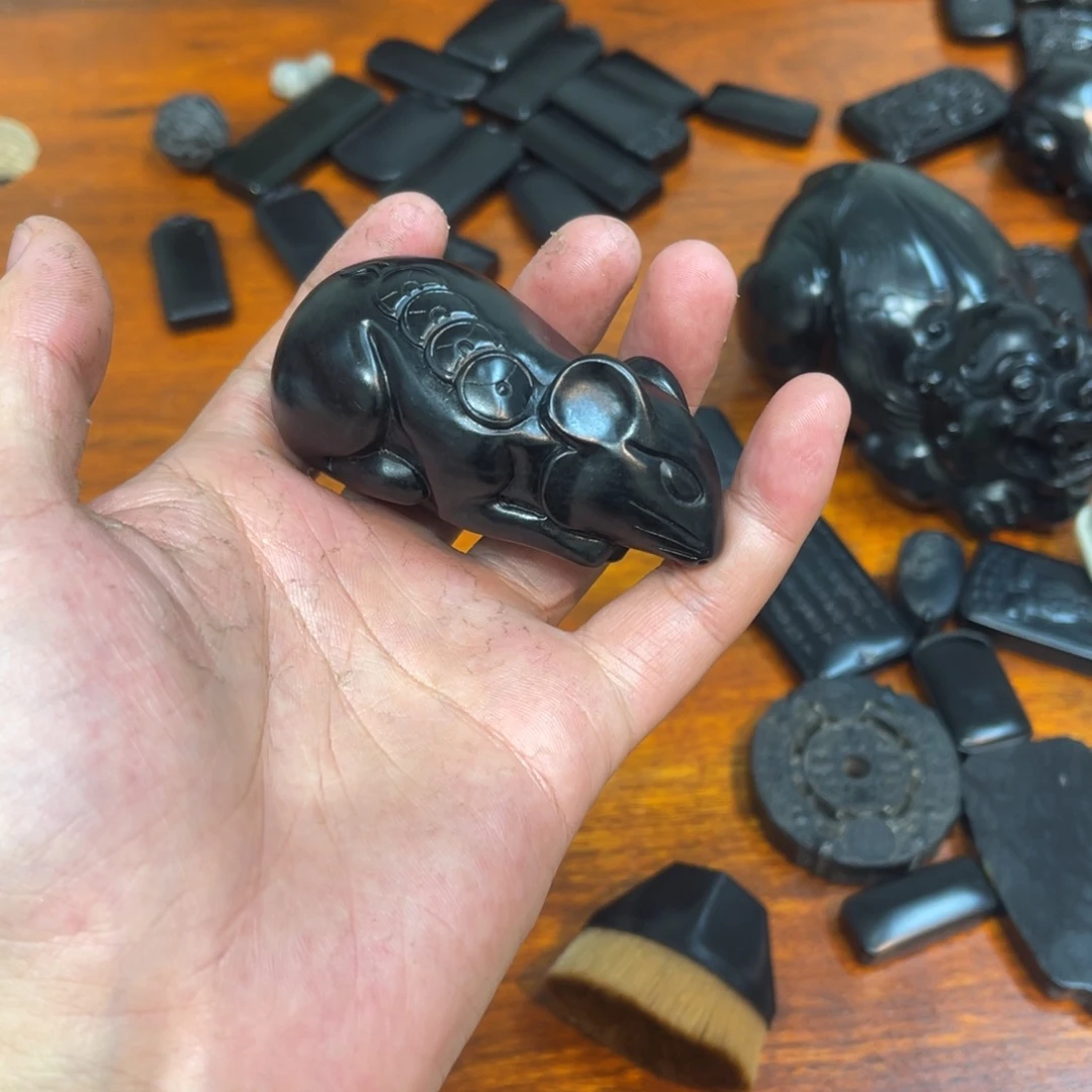 ****和田玉未镶嵌手链