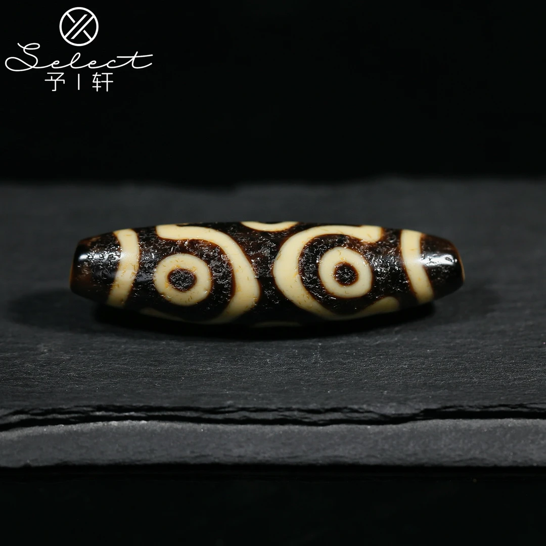 予轩出品；老冯手工超顶牛角形台珠十字金刚六眼52*14mm天珠吊坠