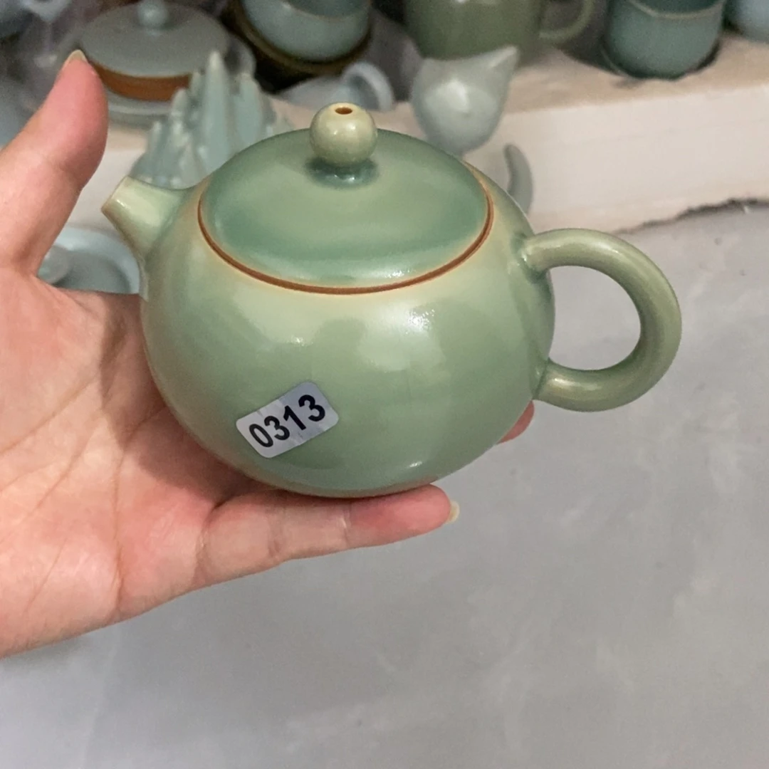 瓷片空全手工西施壶，微瑕