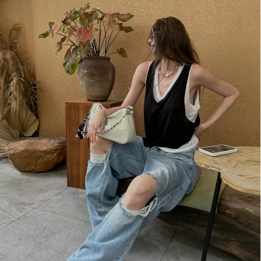 设计感假两件无袖背心上衣女夏季美式辣妹破洞宽松牛仔裤两件套