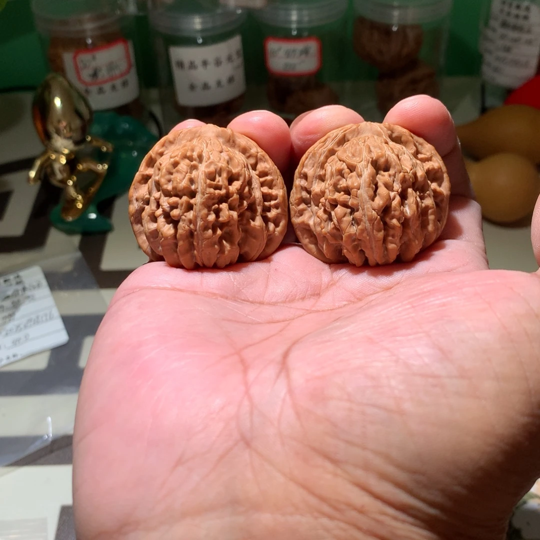 奉***献文玩核桃把件四座楼  186