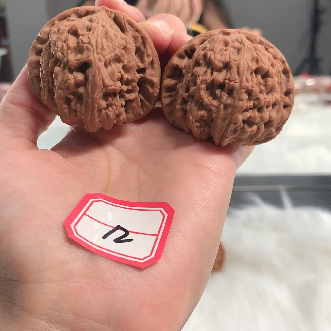 【闪购商品】文玩核桃吊坠水龙纹