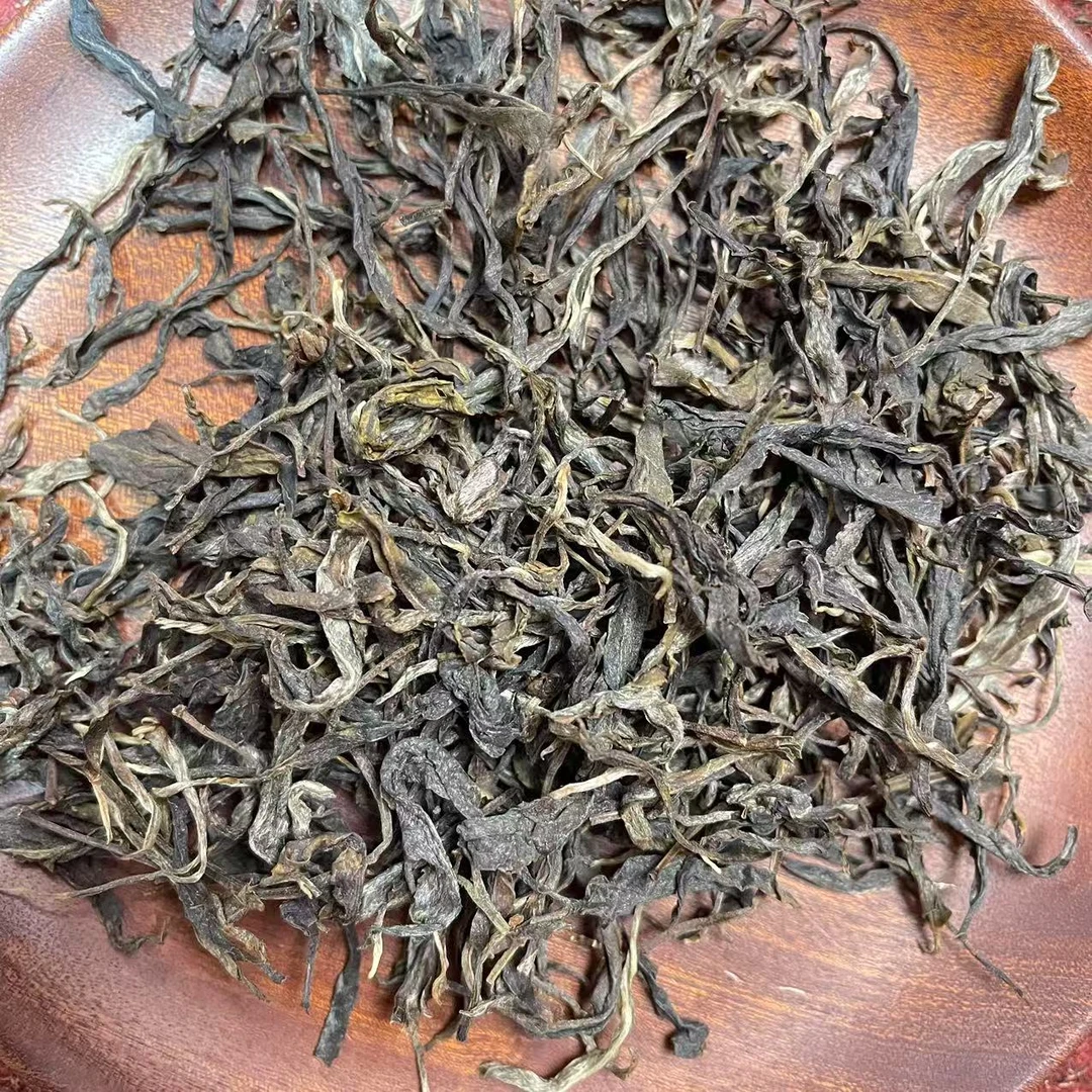 云南姑娘的茶  2024小户赛头春大树    云南普洱生茶100g散茶