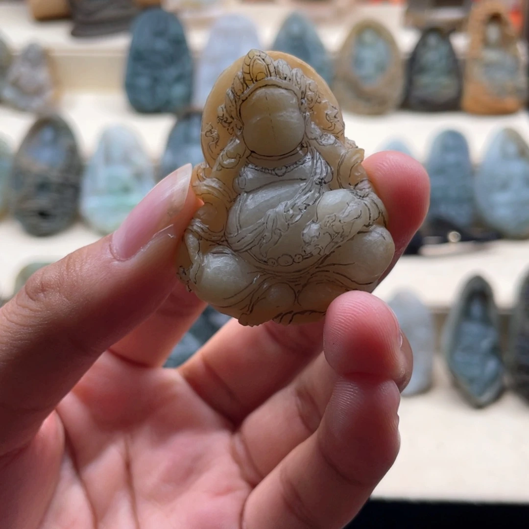定制翡翠未镶嵌定制翡翠雕刻