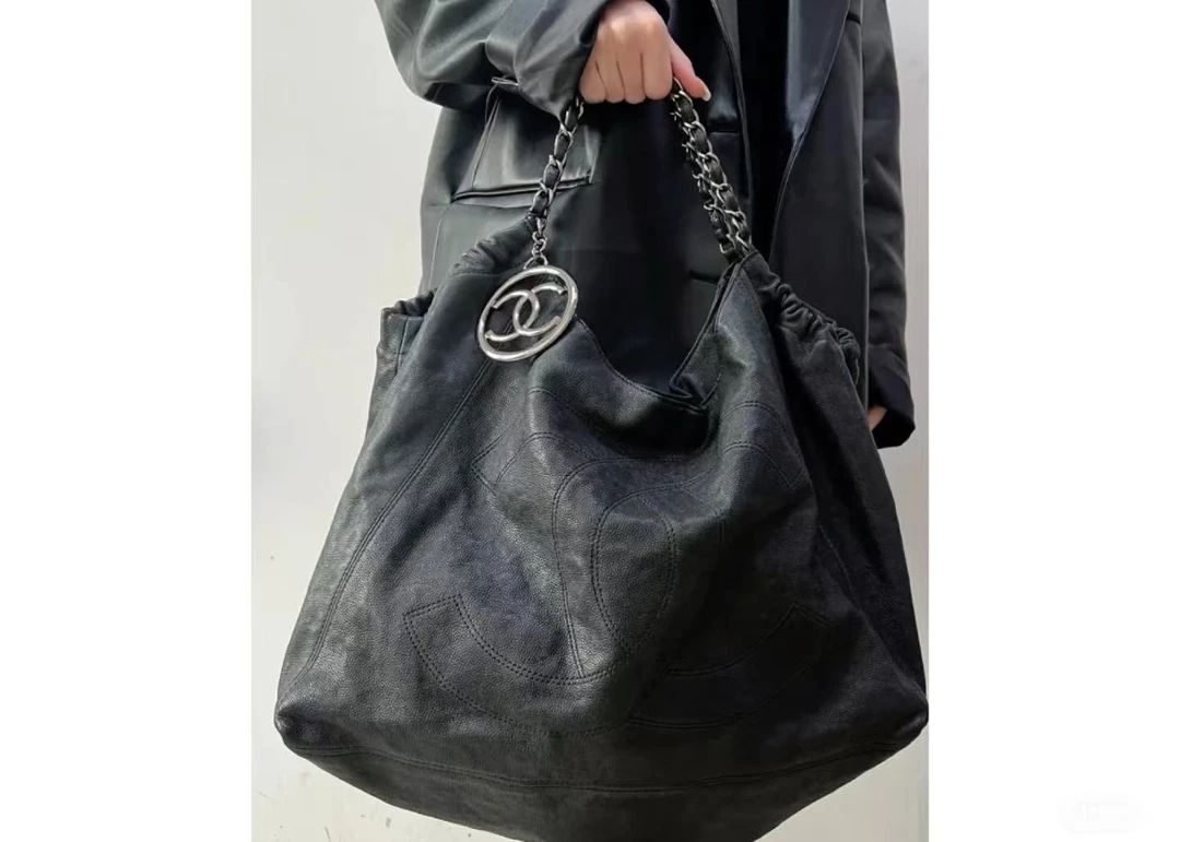 95新 Chanel/香奈儿 06A 黑银荔枝纹机场包 10开 二店 底长37cm