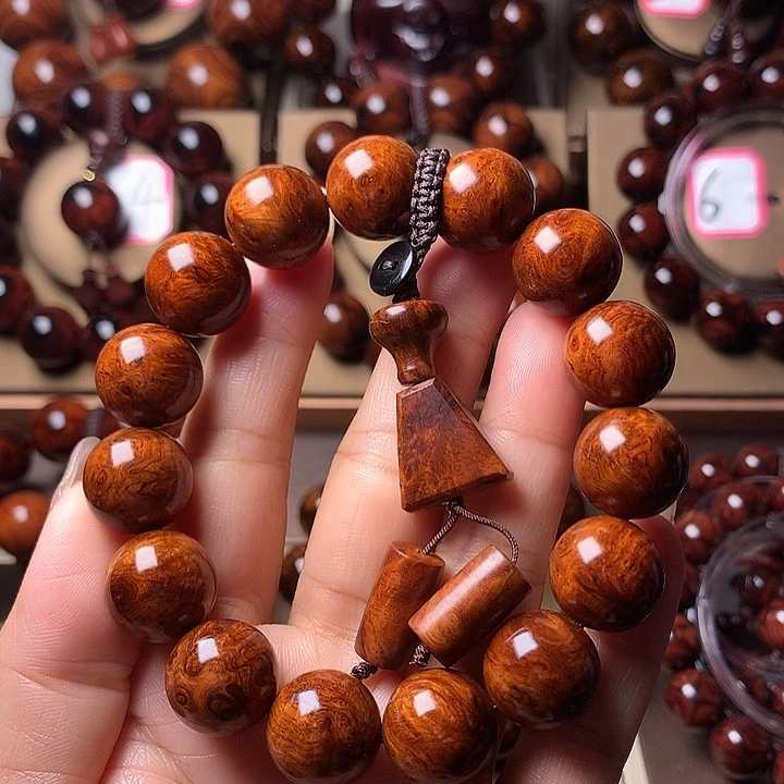 就***艮花梨木类1.5满瘤疤纹