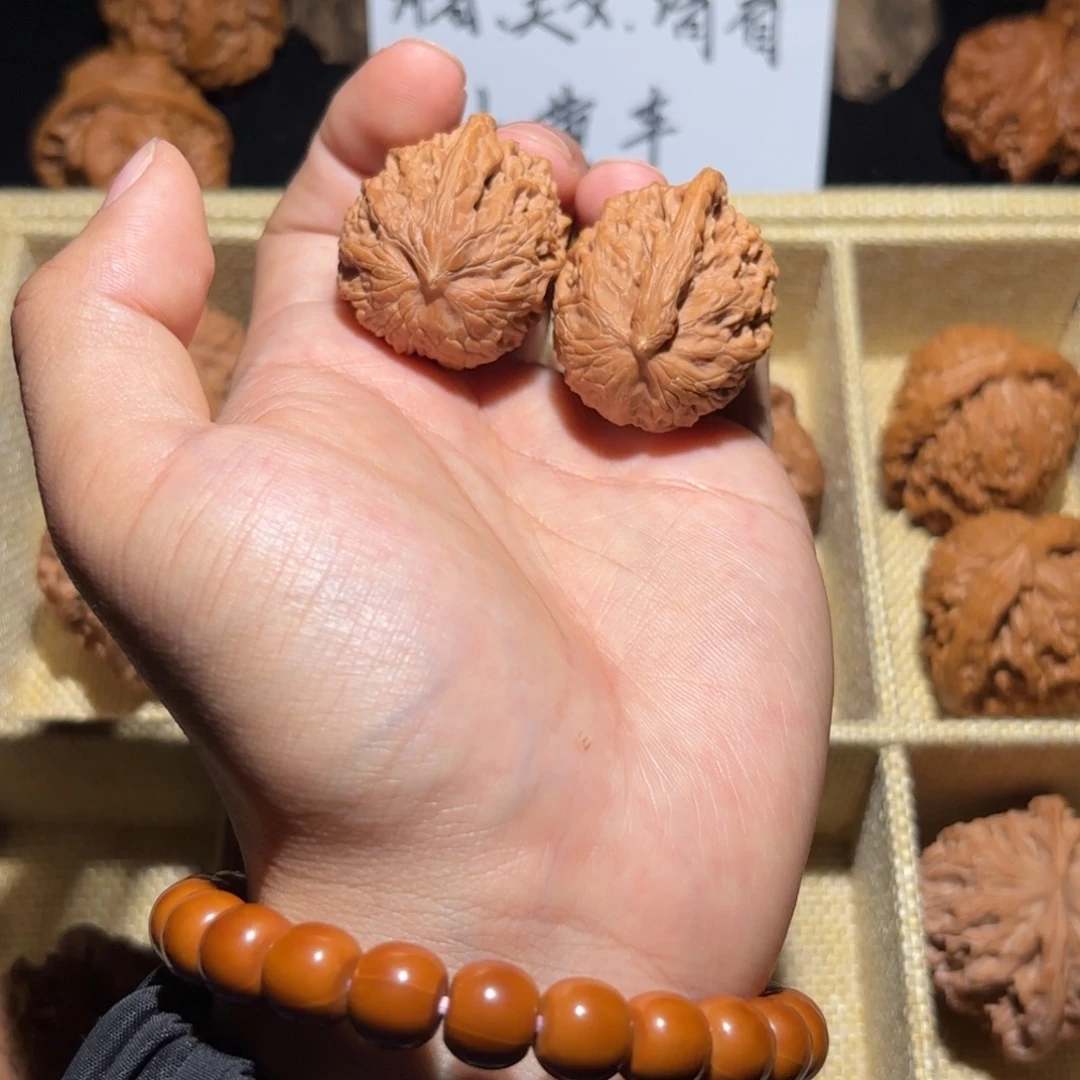 吊坠文玩核桃宫灯异形