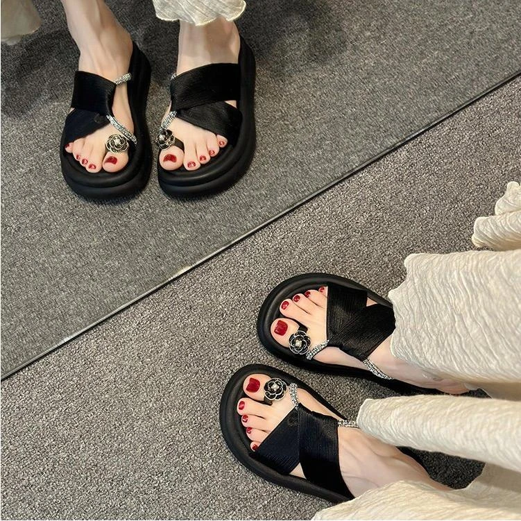 鞋子爆款2025年新款厚底凉拖鞋夏季外穿百搭一字拖鞋女款轻奢鞋子