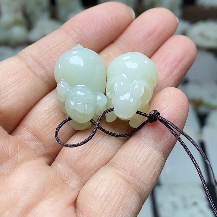 和田玉未镶嵌挂件