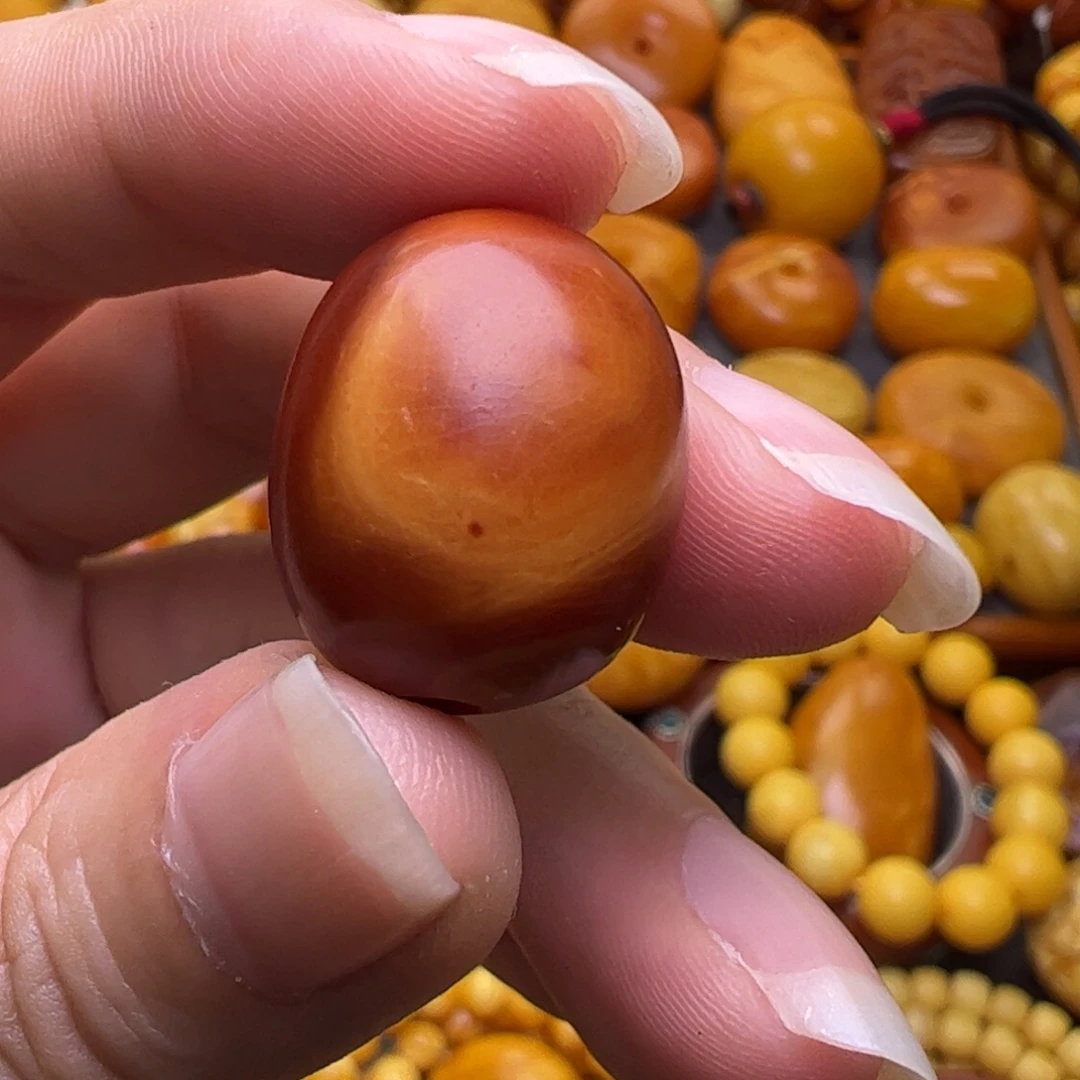 琥珀未镶嵌珠宝奇石16.5