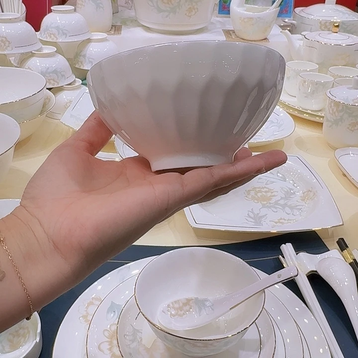 45%以上骨粉骨瓷水晶之恋套装碗盘