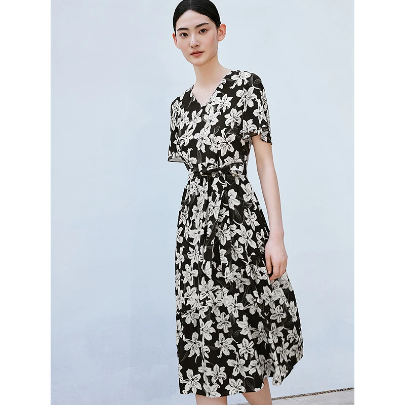 YINER音儿2025夏季新款弹力斜纹绸优雅百合花连衣裙8C65205436