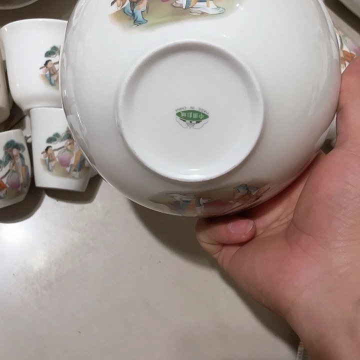 瓷片妮6寸寿星，库存微瑕