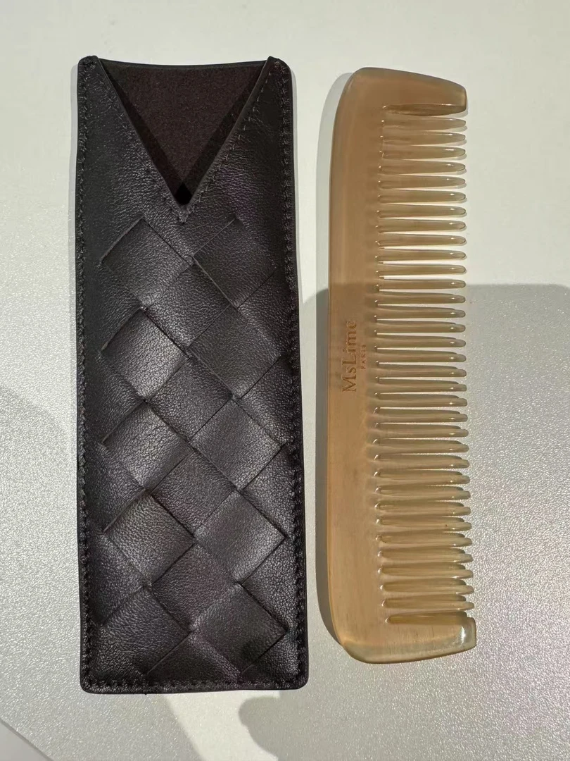 王嬛嬛MsLime25年新款牛角梳子 HD2C0585