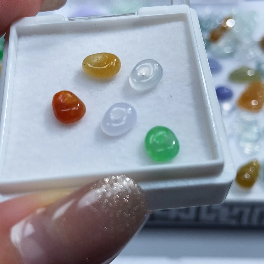 定制翡翠未镶嵌翡翠7.5/5.7/2.1