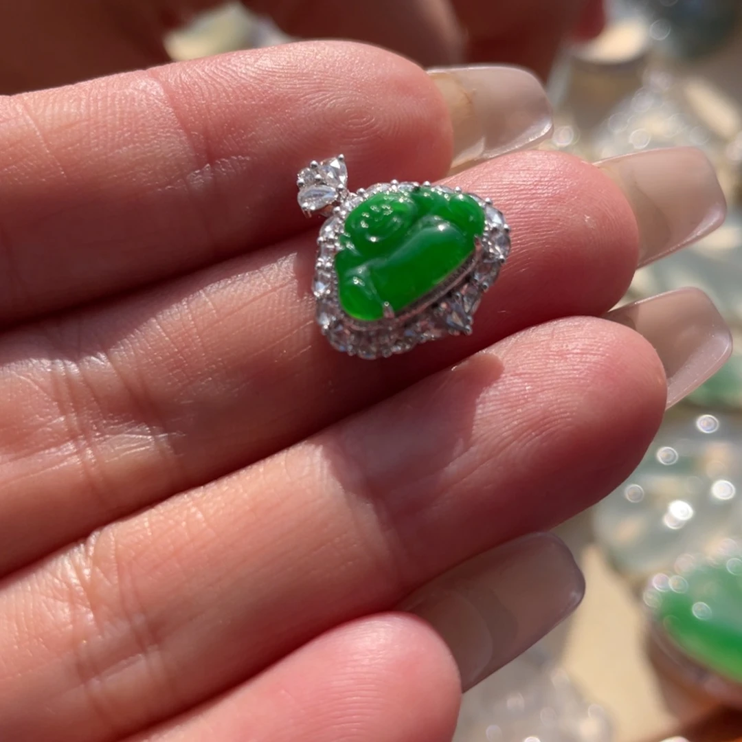 定制翡翠18K金镶嵌佛公