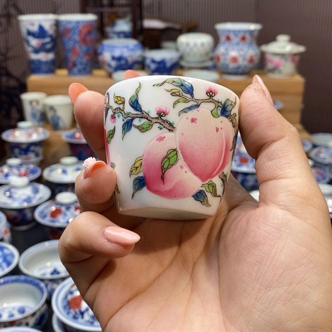 粉彩桃子主人杯主人杯主人杯