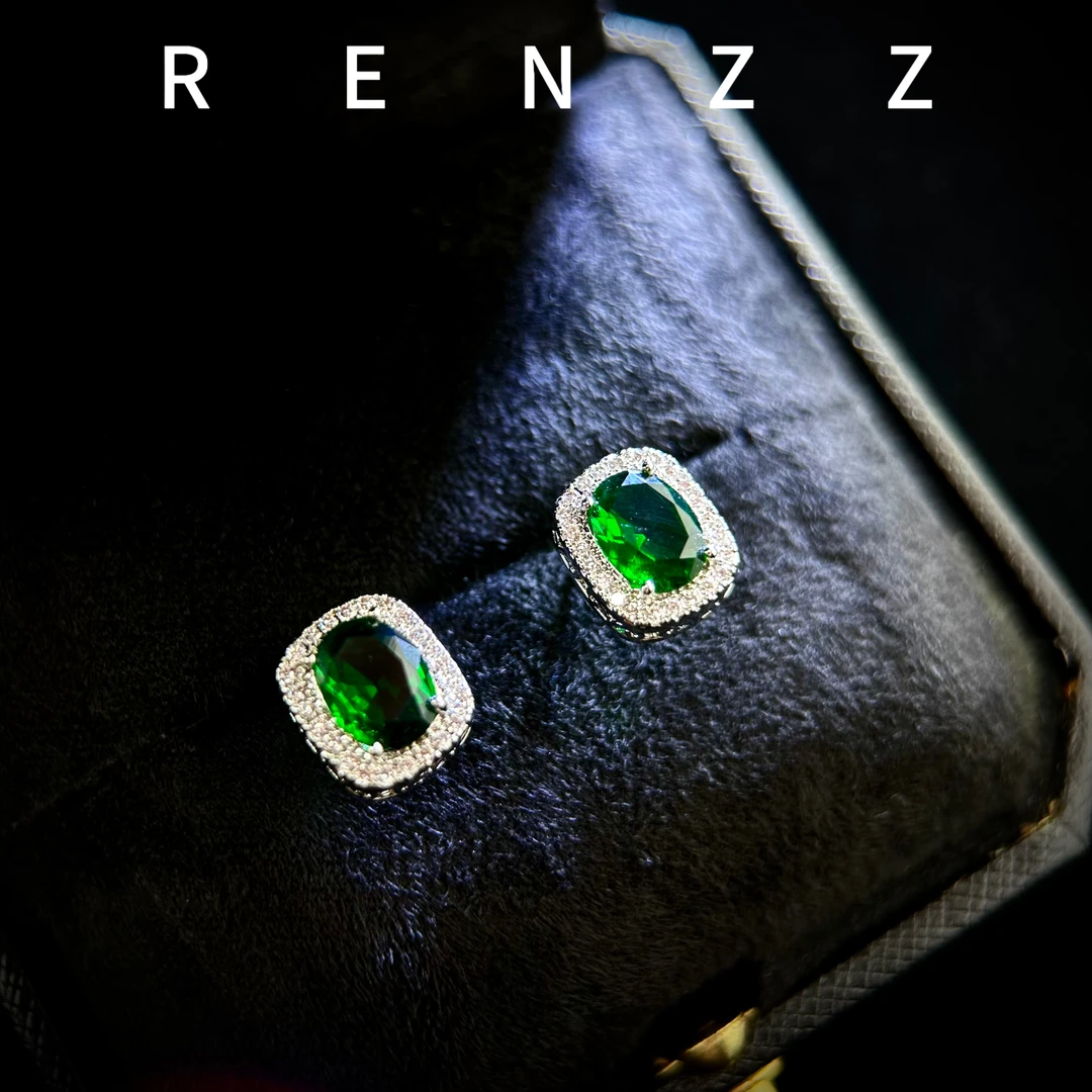 1207绿色方块耳钉