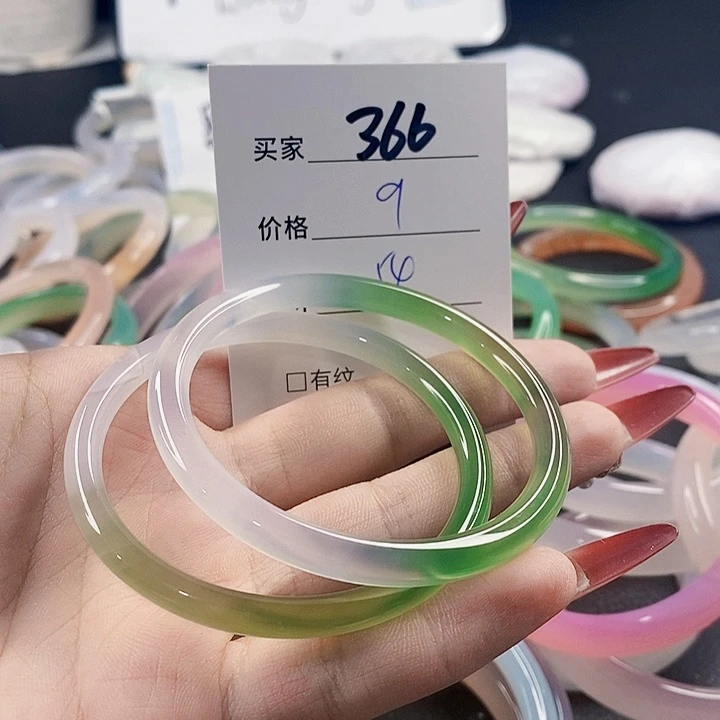 手镯玛瑙/玉髓未镶嵌366
